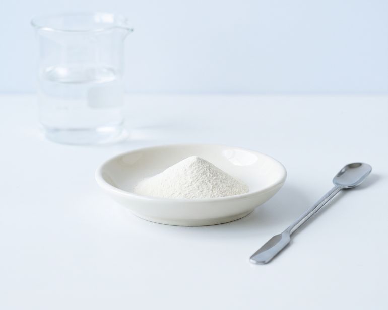 Powder prepared for clean extraction